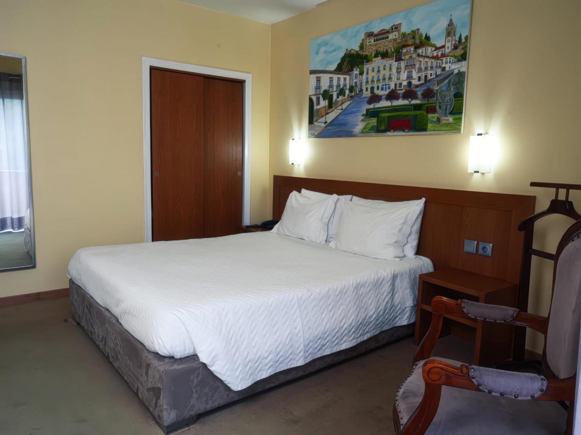 Hotel Sao Francisco Leiria Exteriör bild