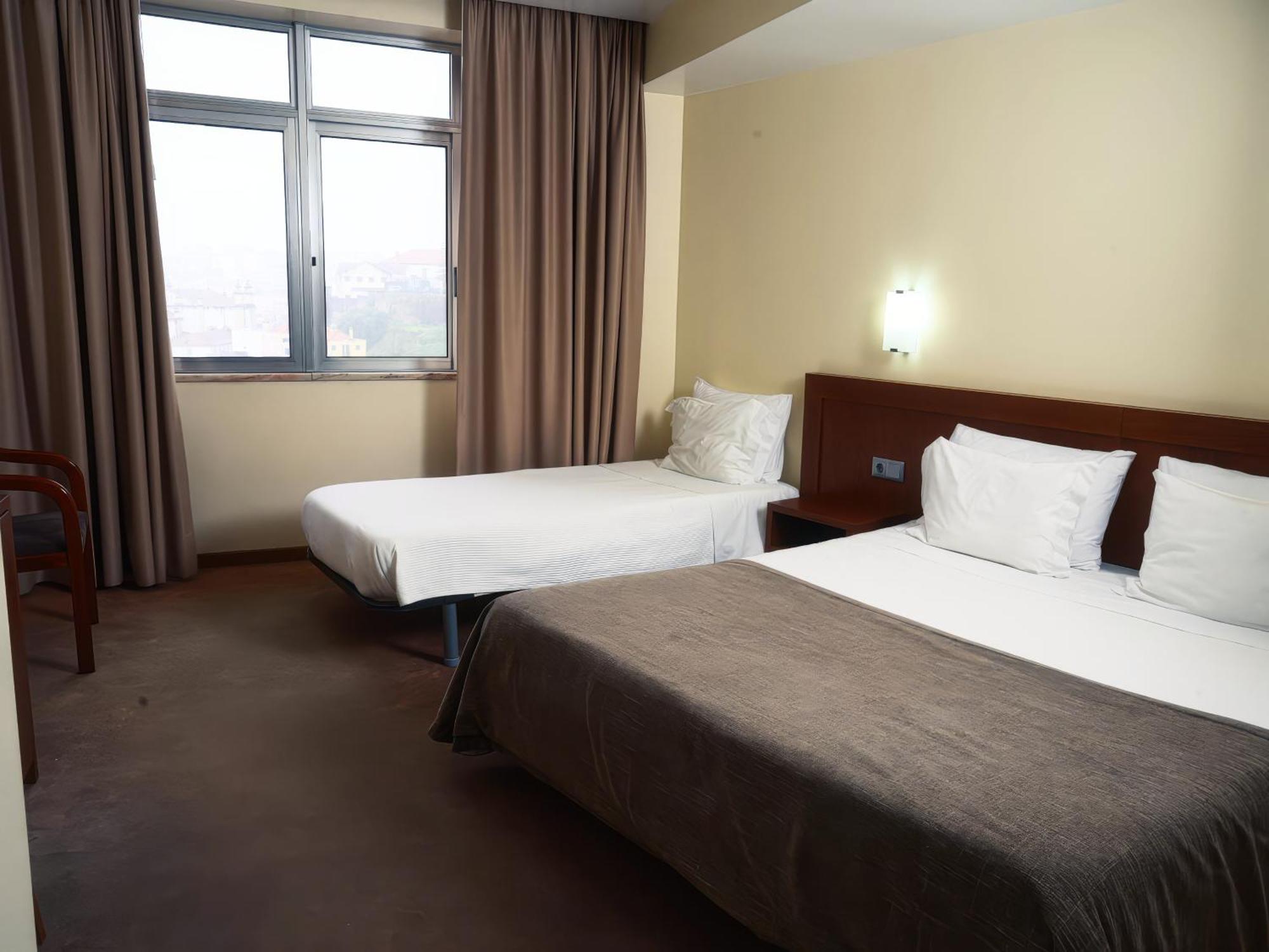 Hotel Sao Francisco Leiria Exteriör bild